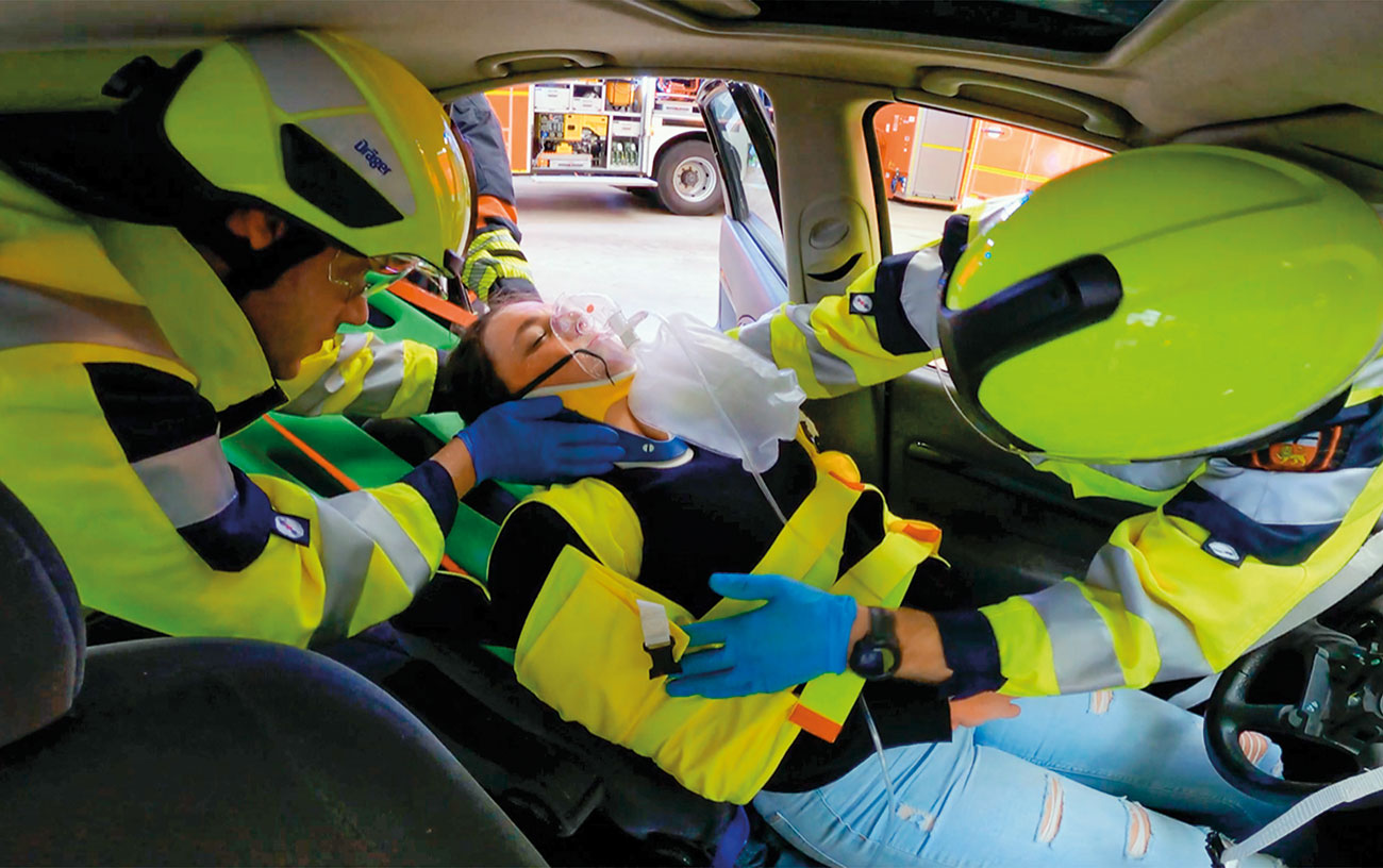 The SWANGARD lifejacket facilitates the rescue of trapped persons through the rear of the vehicle. Image courtesy of S-GARD