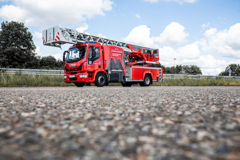 The Next Generation of Turntable Ladders with Magirus SmartControl. (Magirus)