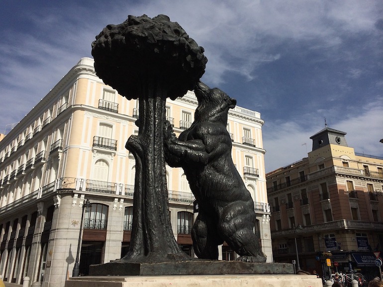 Image courtesy of MCadriD (pixabay.com).